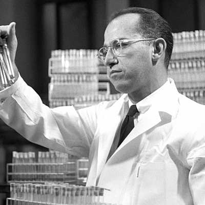 Timeline: VACUNACIÓN: ANTECEDENTES HISTÓRICOS