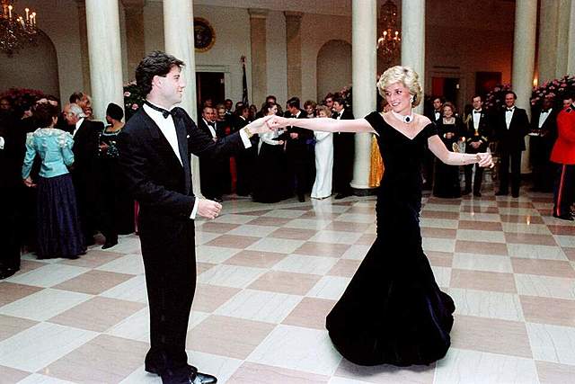 Foto da dança de Diana com John Travolta