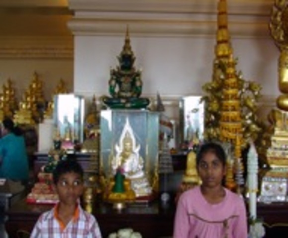 When I visited Golden Buddha Wat in Bangkok