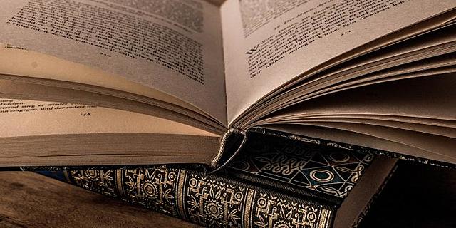 Cuatro ediciones y traducida.