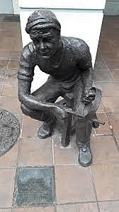 El hombre de la campana