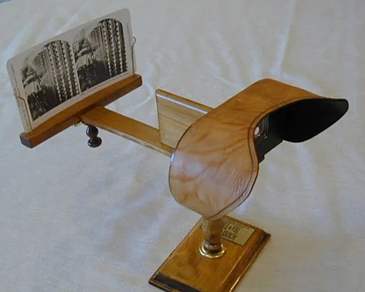 Первые трехмерные изображения