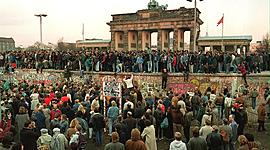 Timeline: Construção á queda do muro de Berlim
