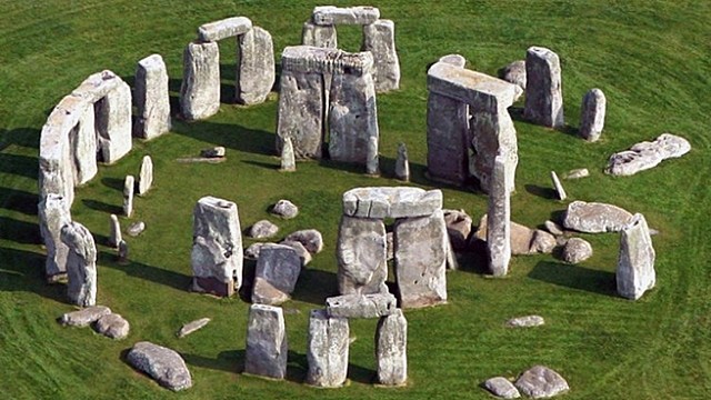STONEHENGE