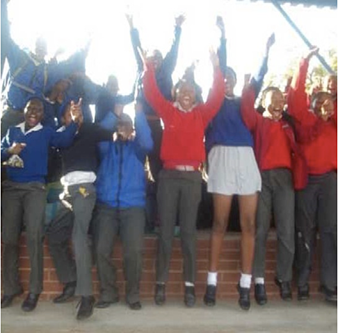 Las Niñas Pueden Jugar