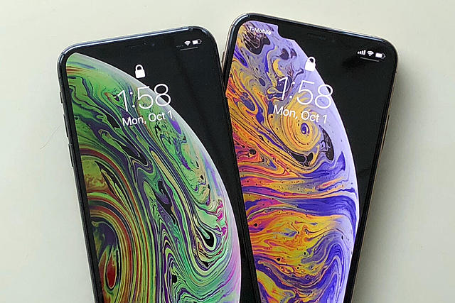 iPhone XS, XS Max