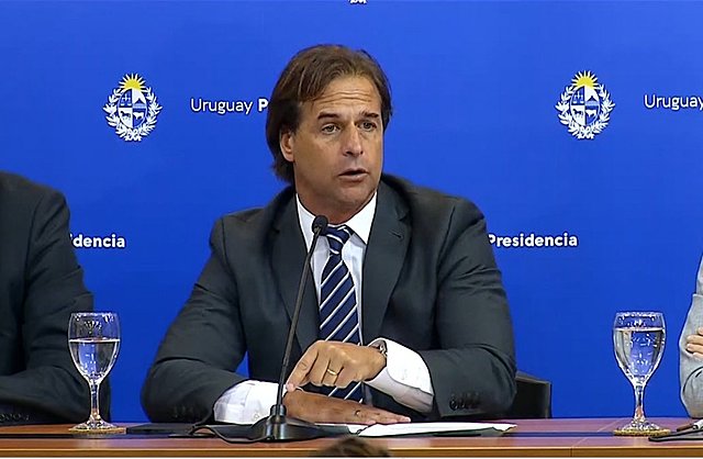 Fondo de Garantías -  Incremento del fondo de garantías de crédito de la Agencia Nacional de Desarrollo (ANDE) para que las instituciones financieras accedan al otorgamiento de créditos por un monto de hasta 2.500 millones de dólares.