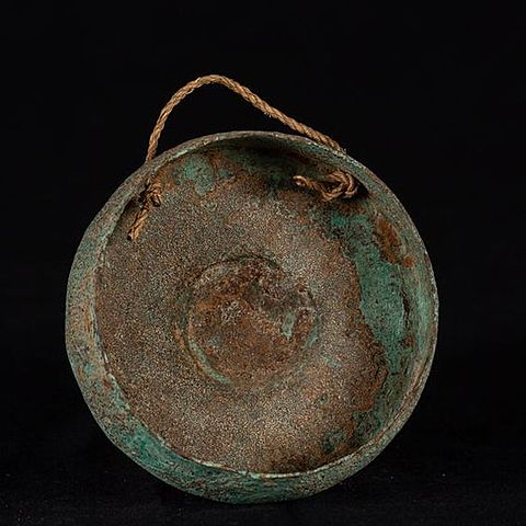 The chinese learned how to make bronze.