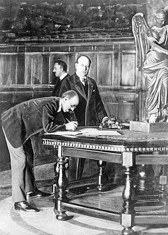 Olasz-magyar szerződés aláírása