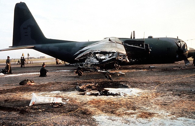 Crash landing of C-130E Hercules 68-10946