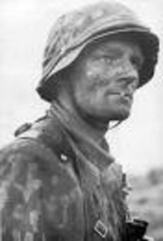 Roman Prisoners Rebel SS