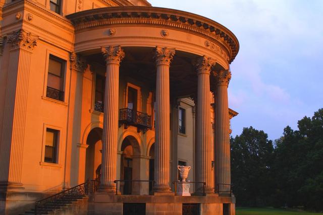 Vanderbilt Mansion