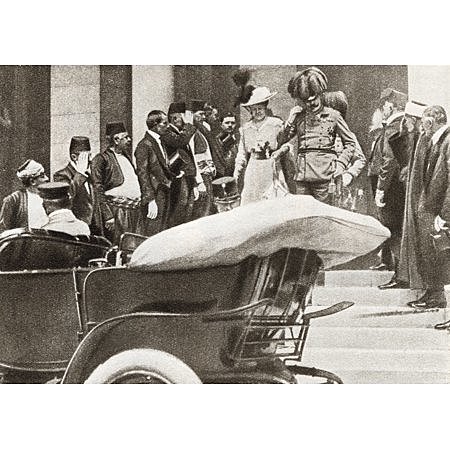 Death of Sophie, Duchess of Hohenberg( Franz Ferdidnand's wife)