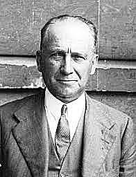 El socialista Francisco Largo Caballero, Presidente del Gobierno de la República. E