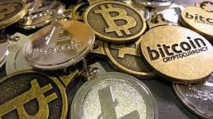 SE CREA LA MONEDA VIRTUAL "BITCOIN"