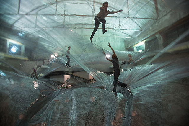 T.Saraceno, On Space Time Foam