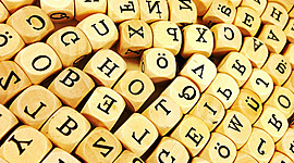 Timeline: Lingüística. Autores que aportaron a la ciencia.