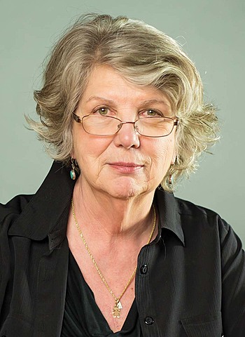 Marsha Linehan diseña la Terapia de Conducta Dialéctica