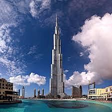 EL GRAN BURJ DUBAI DE LOS EMIRATOS  ÁRABES