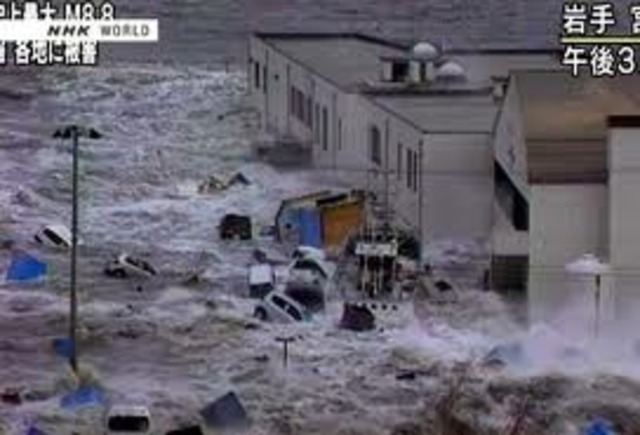 Tsunami at japan!!!