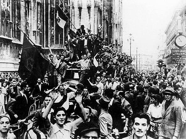 ORDINE DEL GIORNO GRANDI VS MUSSOLINI