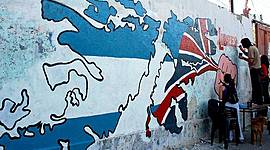 Timeline: Linea del tiempo, Caso de Malvinas Argentinas