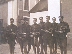 PRIMEROS POEMAS DE PERFIL DEL AIRE