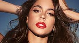 Timeline: Tini Stoessel