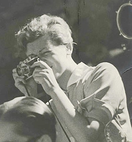 The first female photojournalist to report on war