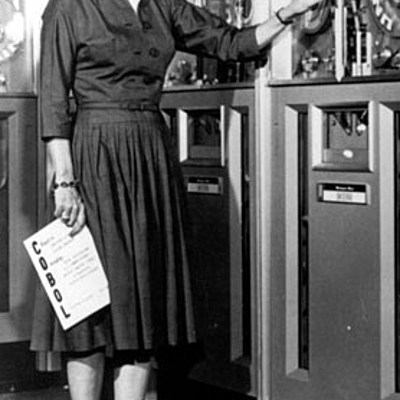 Timeline: Timeline of Grace Hopper