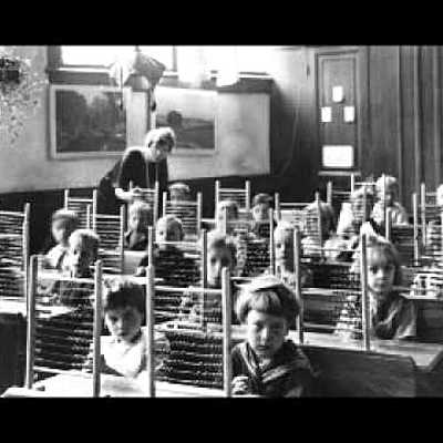 Timeline: LINEA DE TIEMPO  POLÍTICA EDUCATIVA EN COLOMBIA             Ángel Ramiro Cruz Rojas