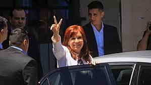 Cristna Kishner presidenta