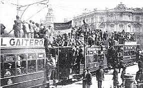 Triunfo republicano en las elecciones municipales. Caída de la monarquía.