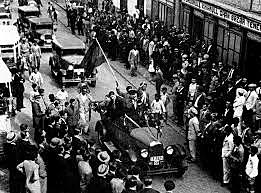 Triunfo electoral del frente popular.