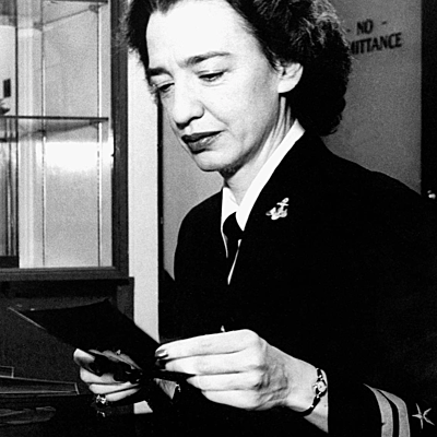 Timeline: The Life of Grace Hopper