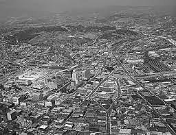 Dodgers move to Los Angeles