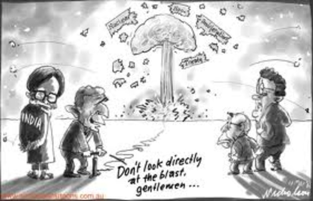 US and USSR propose a nuclear non proliferation treaty.