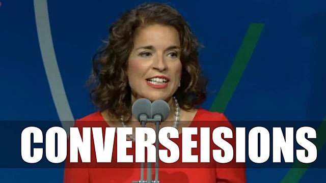 "Relaxing cup of café con leche in Plaza Mayor"