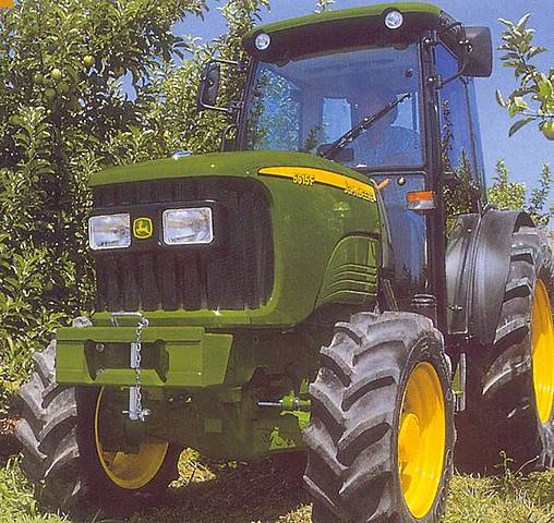 Marca: JOHN DEERE / Modelo: 5820