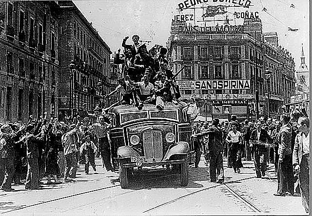 El día 28 entran las tropas franquistas en Madrid.