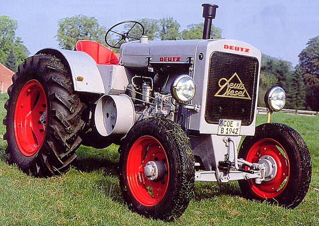 Tractor DEUTZ (F2 M 417)