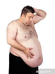 HOMBRE AL TERMINAR LA CUARENTENA DEL CORONAVIRUS