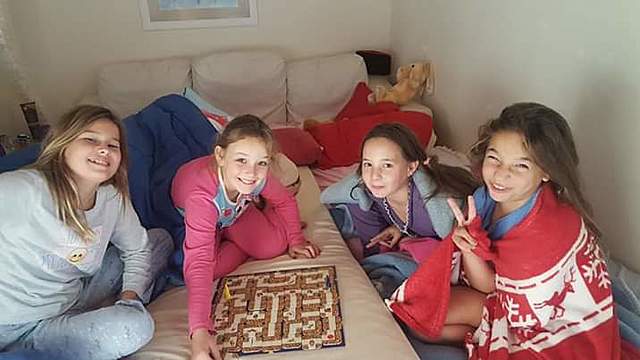 MI PRIMERA FIESTA DE PIJAMAS