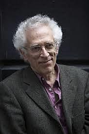 Tzvetan Todorov - Coautor con Ducrot del Diccionario de las ciencias del lenguaje y de la literatura, un libro fundamental