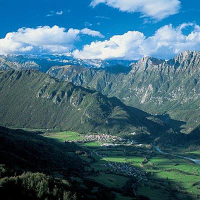 Timeline: POLETJE 2019