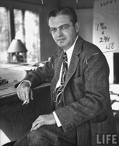 Henry Dreyfuss (1904-1972)