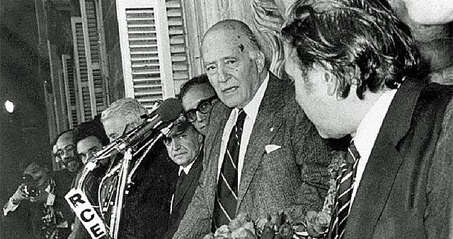 Arribada de Josep Tarradelles a Barcelona