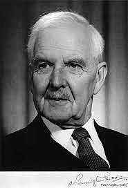 lesión bioquímica" y de "síntesis letal" - R.A. Peters