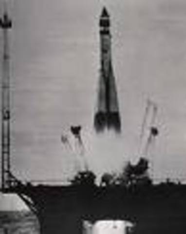 Luna 1 is launched by the USSR