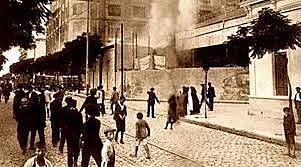 Comienzo de la Semana Trágica.